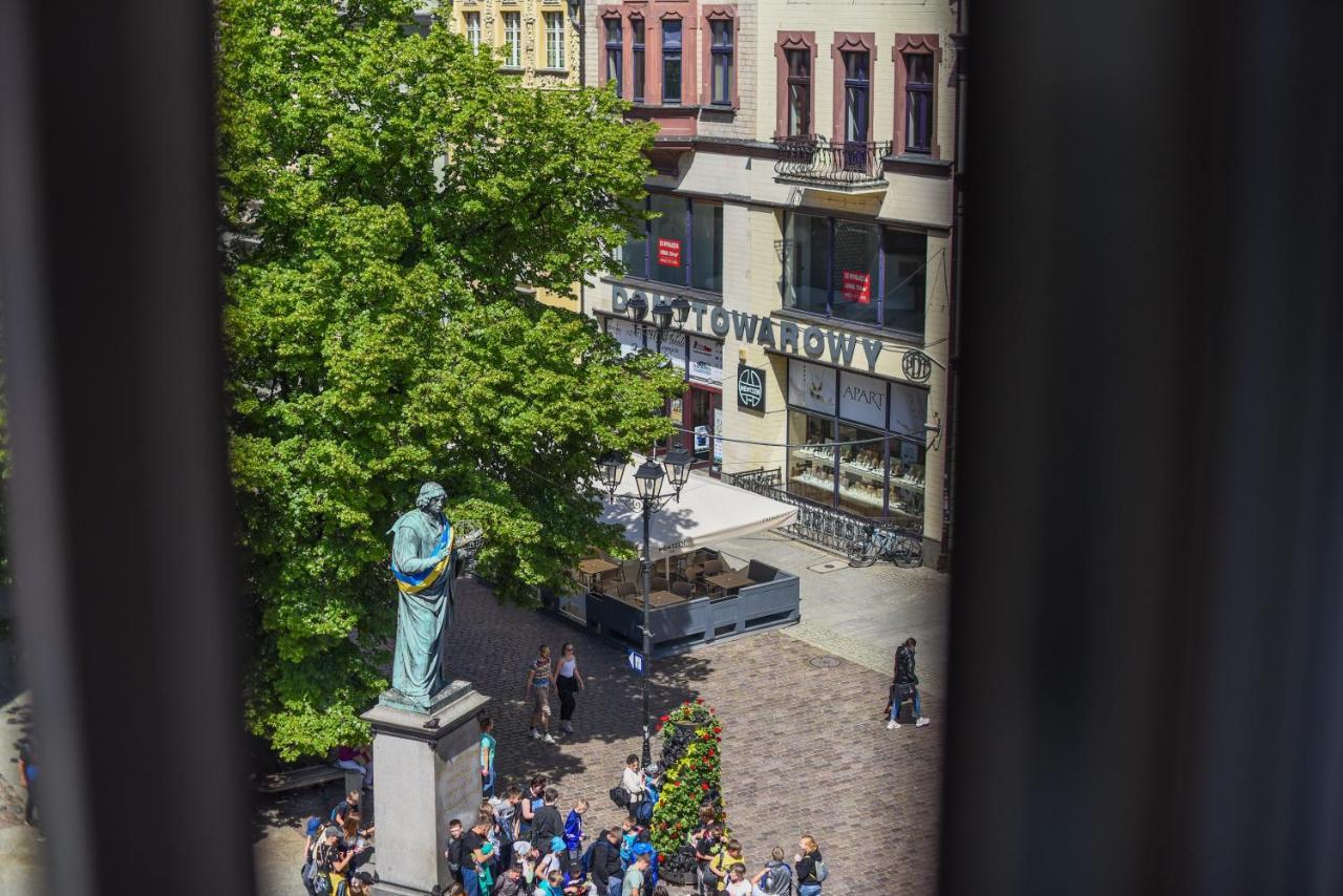 Apartament Z Widokiem Na Pomnik Kopernika - Rynek Staromiejski Stary Toruń Exteriör bild