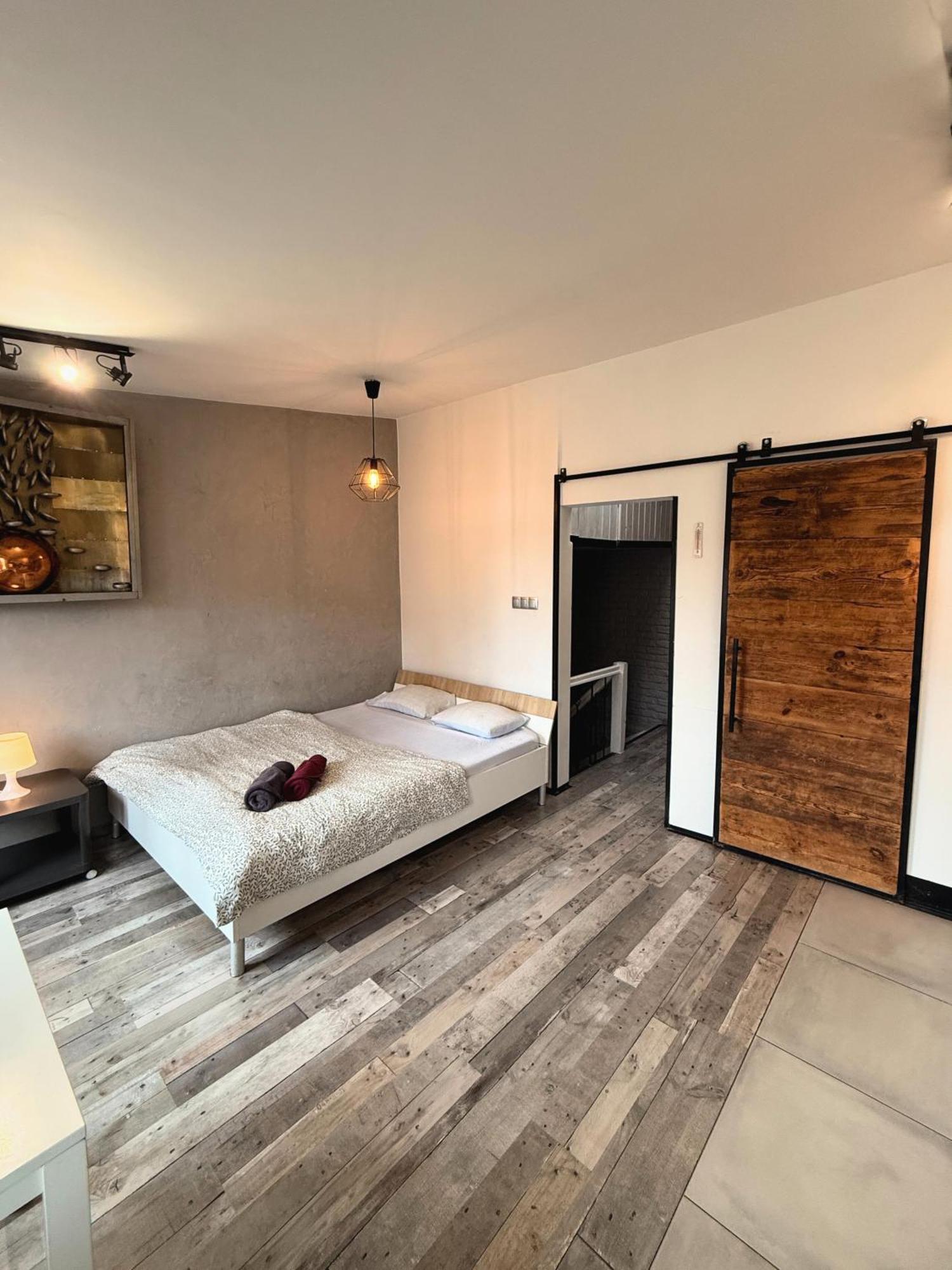 Apartament Z Widokiem Na Pomnik Kopernika - Rynek Staromiejski Stary Toruń Exteriör bild