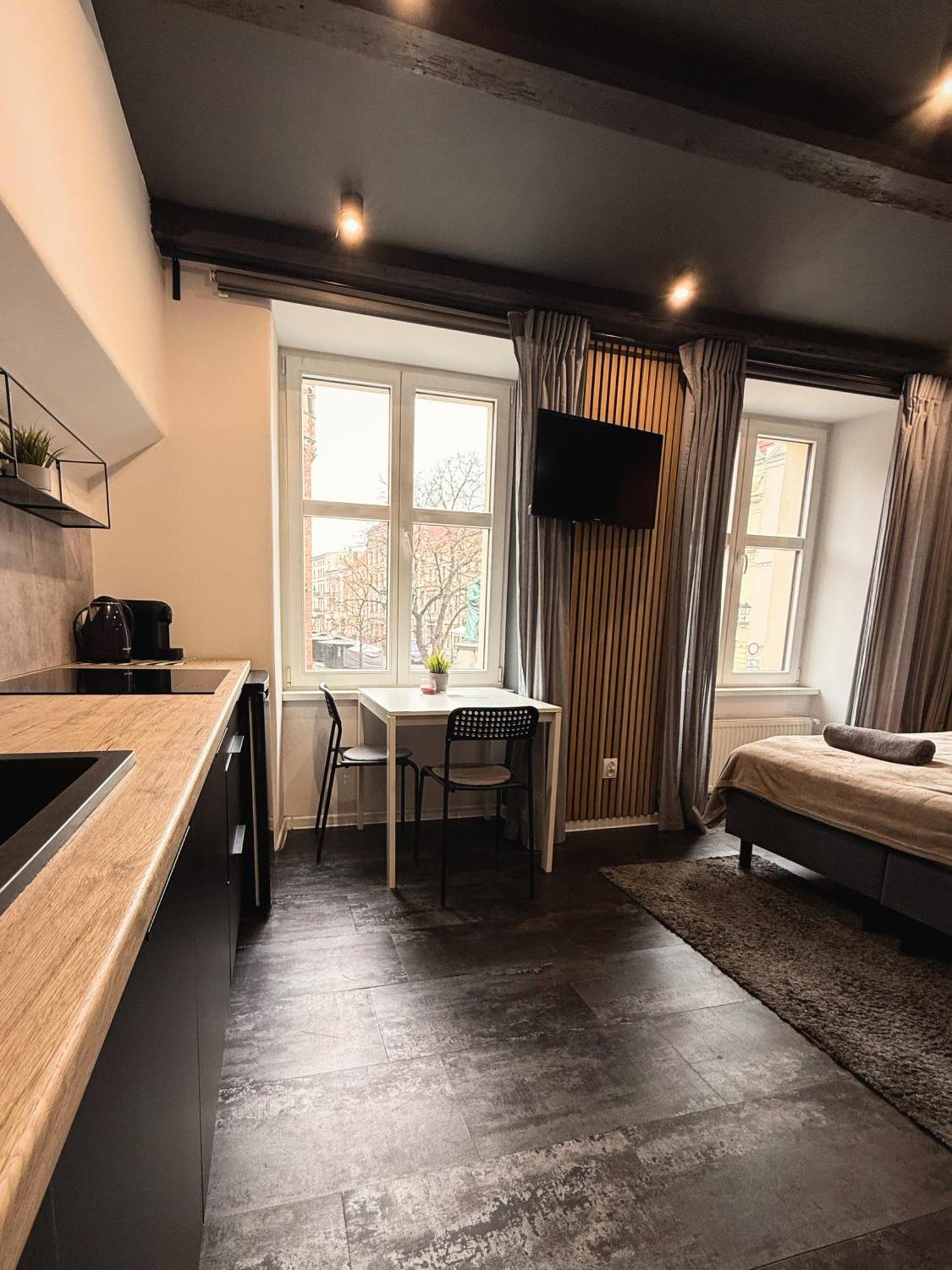 Apartament Z Widokiem Na Pomnik Kopernika - Rynek Staromiejski Stary Toruń Exteriör bild