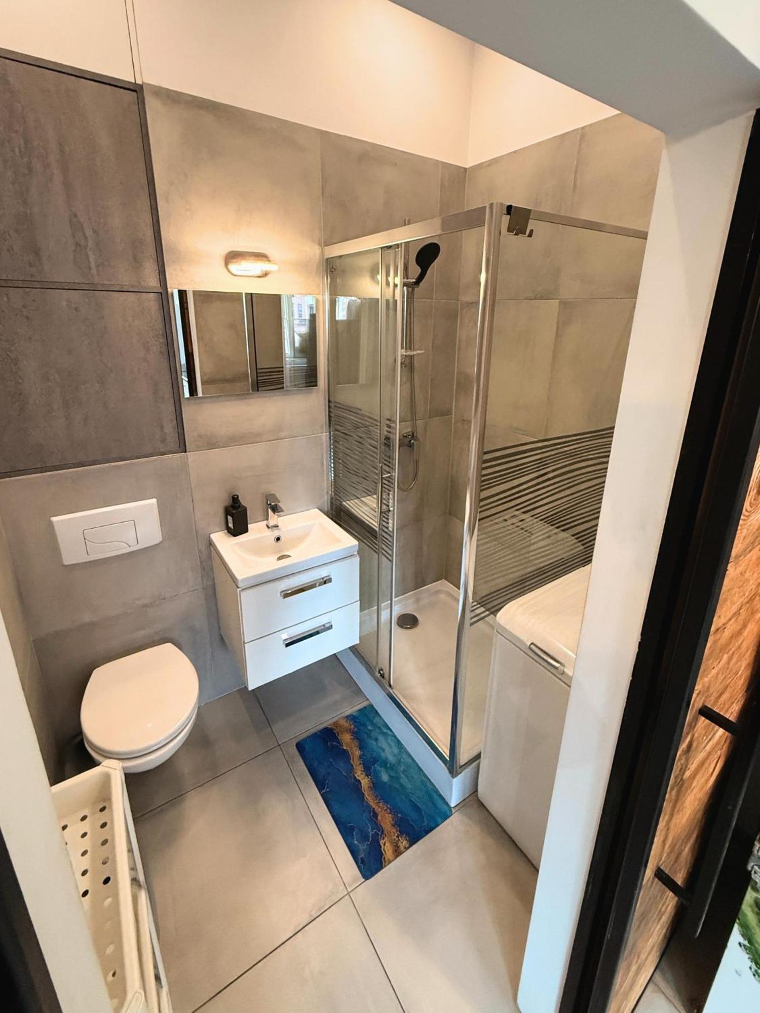 Apartament Z Widokiem Na Pomnik Kopernika - Rynek Staromiejski Stary Toruń Exteriör bild