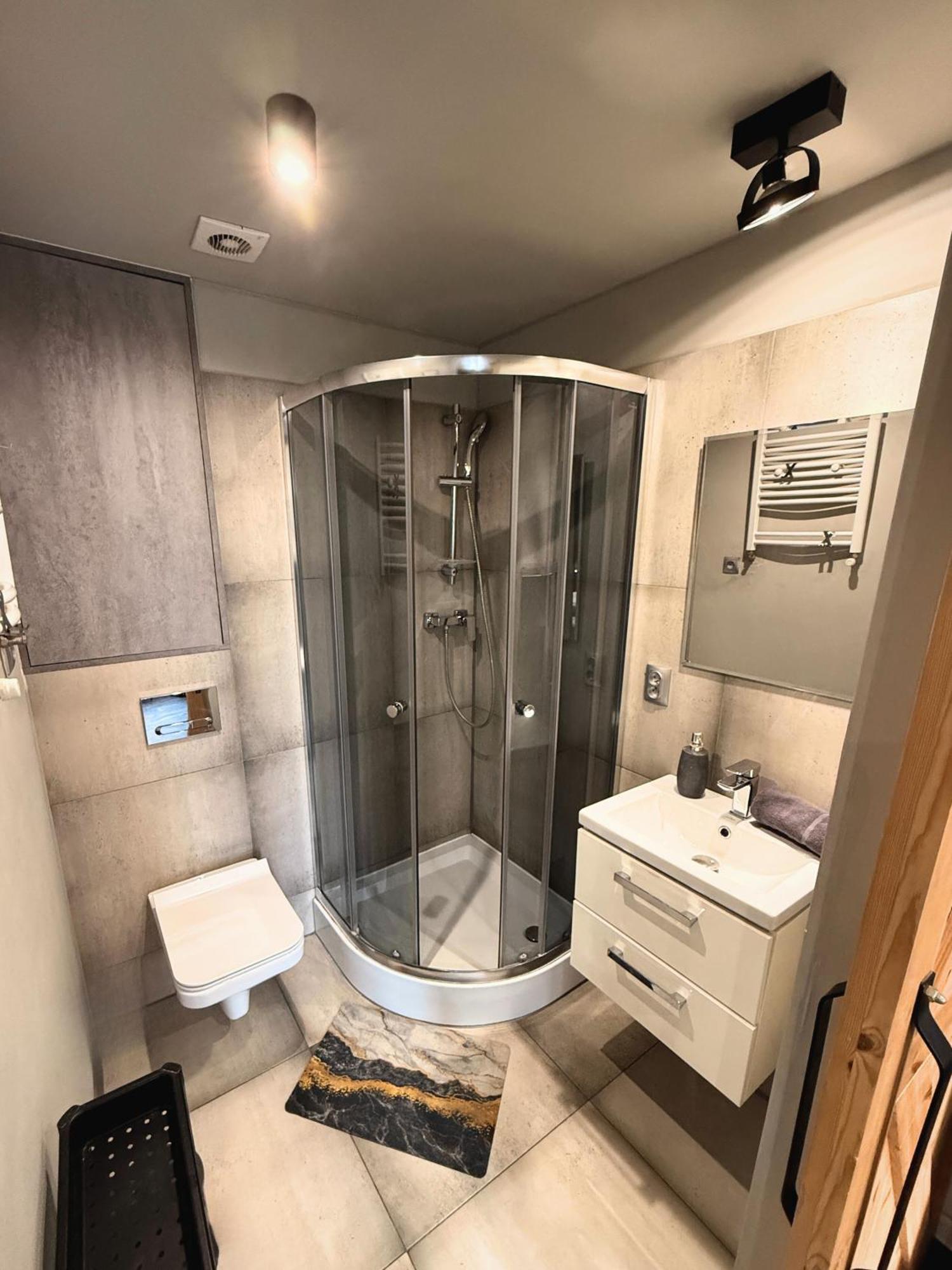Apartament Z Widokiem Na Pomnik Kopernika - Rynek Staromiejski Stary Toruń Exteriör bild